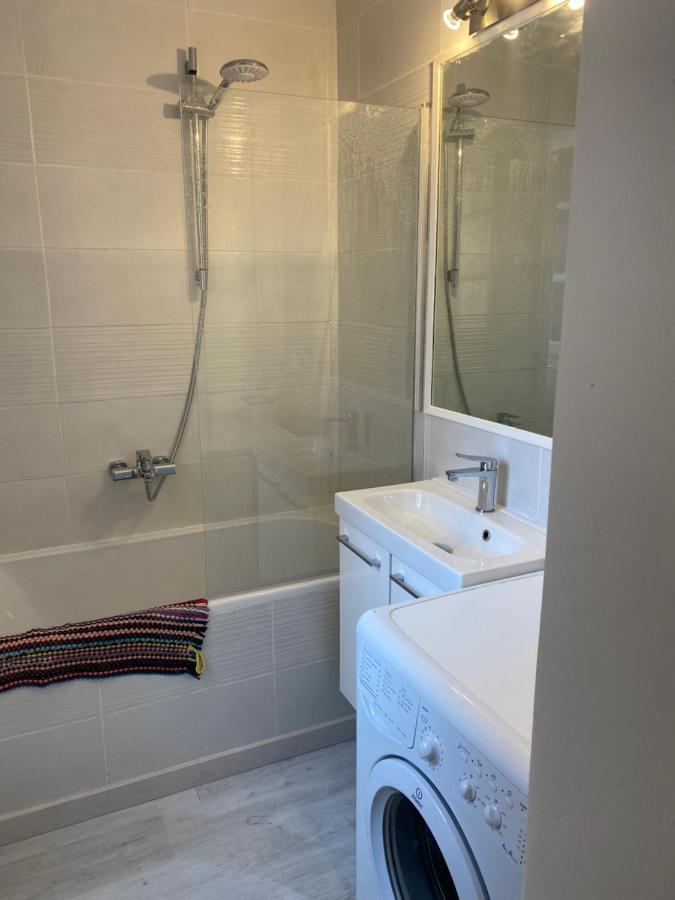 Superbe Appartement Climatise Avec Parking Prive Port Vendres Eksteriør billede